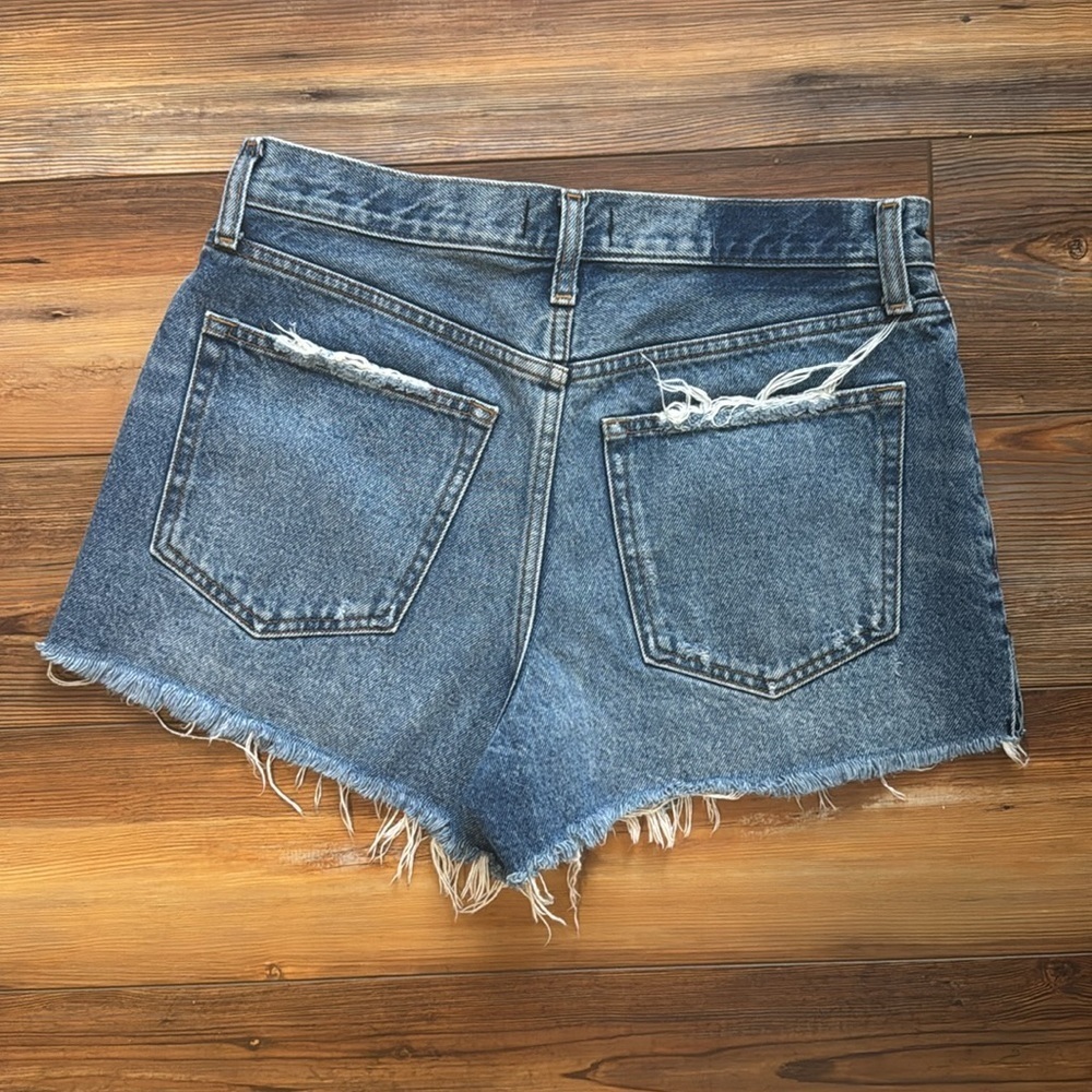 Abercrombie & Fitch Annie High Rise Short 28 size 6 - Picture 4 of 5